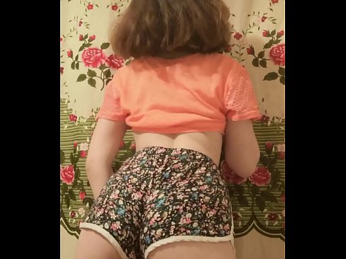 ❤️ Leanabh òg sexy a ’toirt dheth na shorts aice air a’ chamara ❤️ Porn anal aig porn gd.pornsos-com.ru ❌️